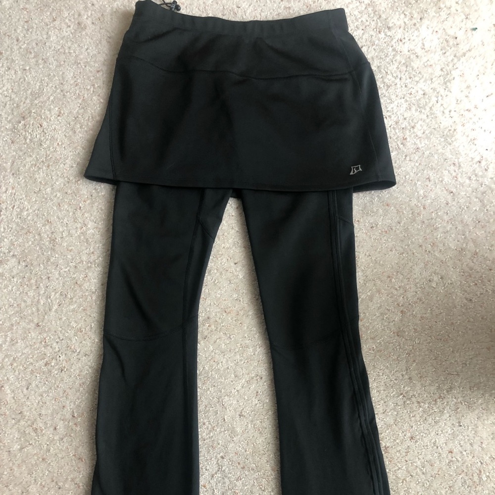 SkirtSports Toasty Queen small